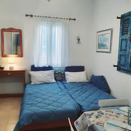 Appartement Yacht Front - Back Yard - No 8 Chora d'Ios