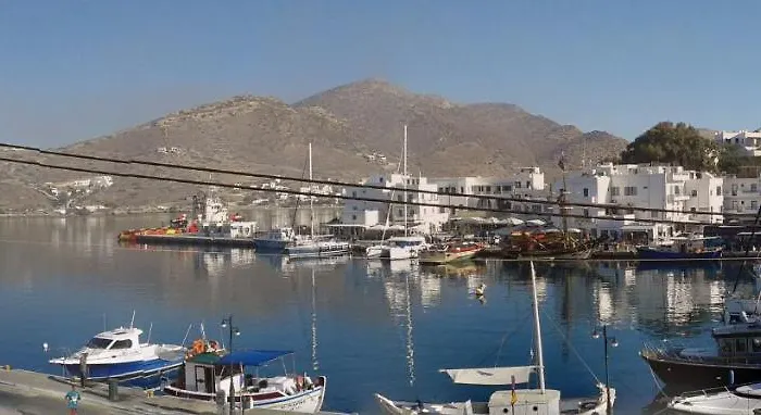 Διαμέρισμα Yacht Front - Back Yard - No 8